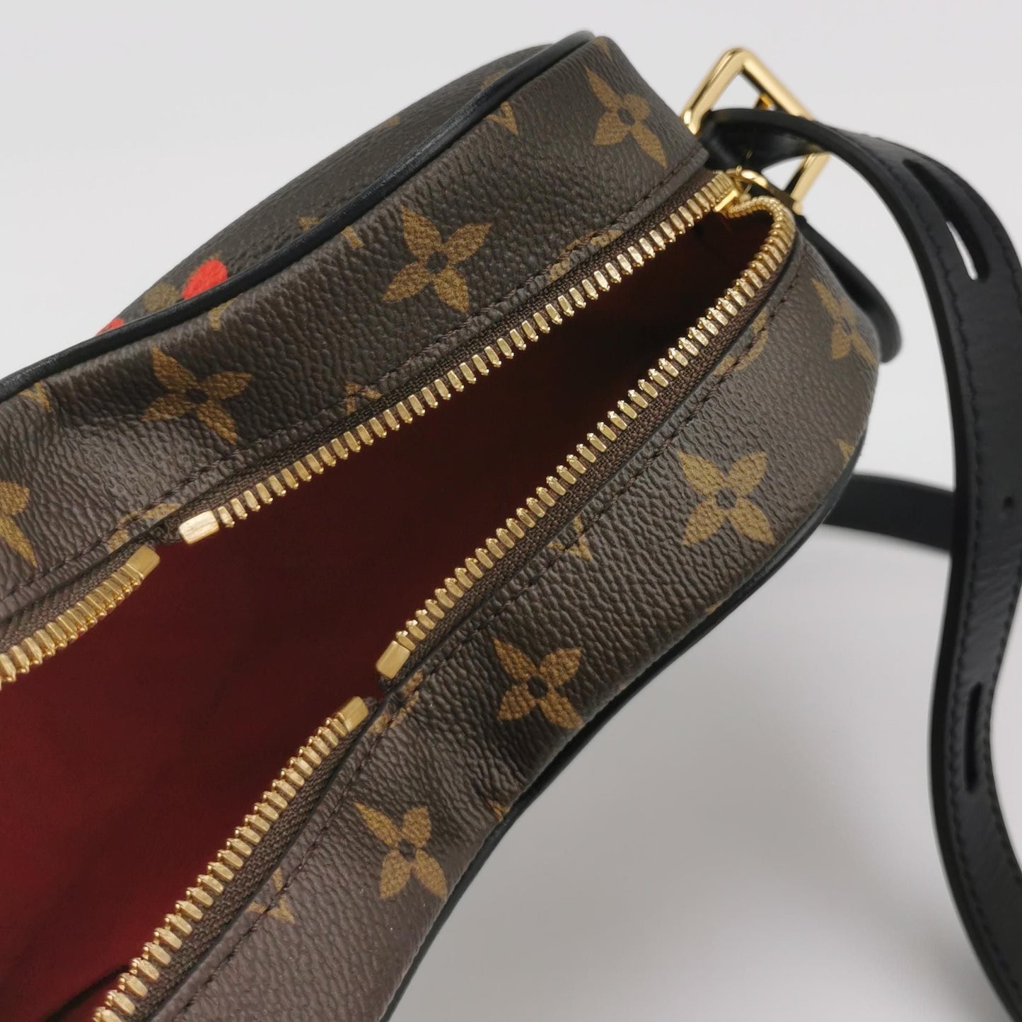 Preloved GLM-Sac Coeur Monogram Crossbody Bag with Chip 250508781183313