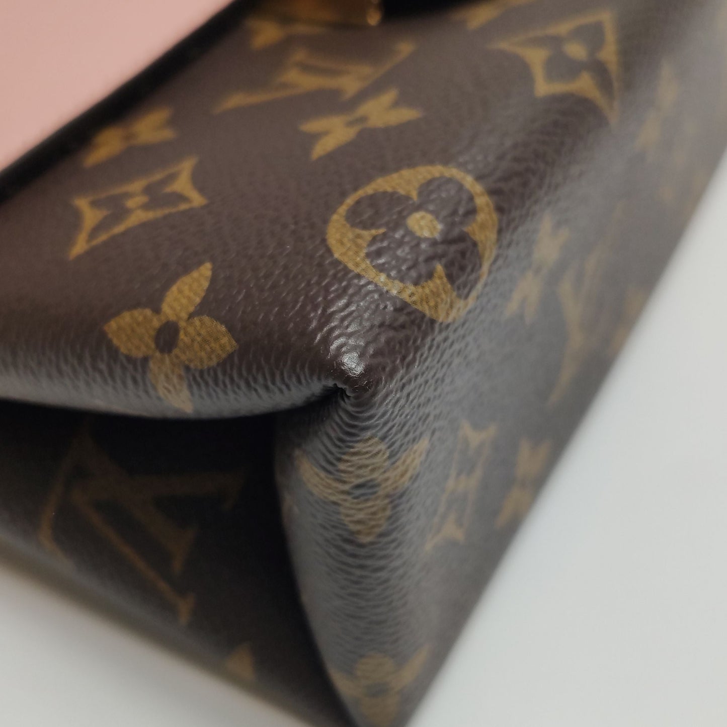 Preloved GLM-LockyBB Leather Monogram Lock Crossbody Bag 250426781166034