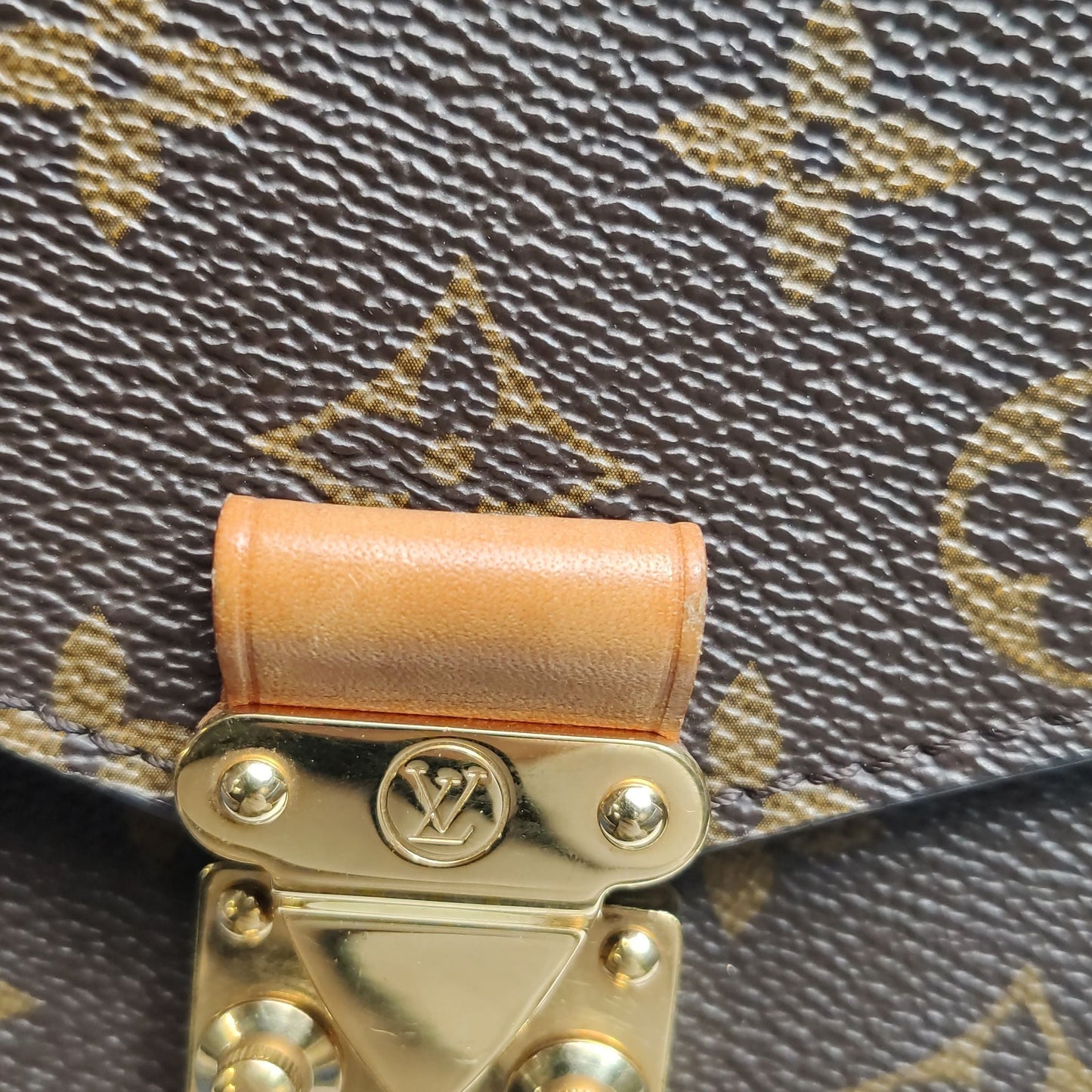 Preloved GLM-Pochette Metis Medium Monogram Canvas S-lock Messenger Crossbody Bag 250424781162616