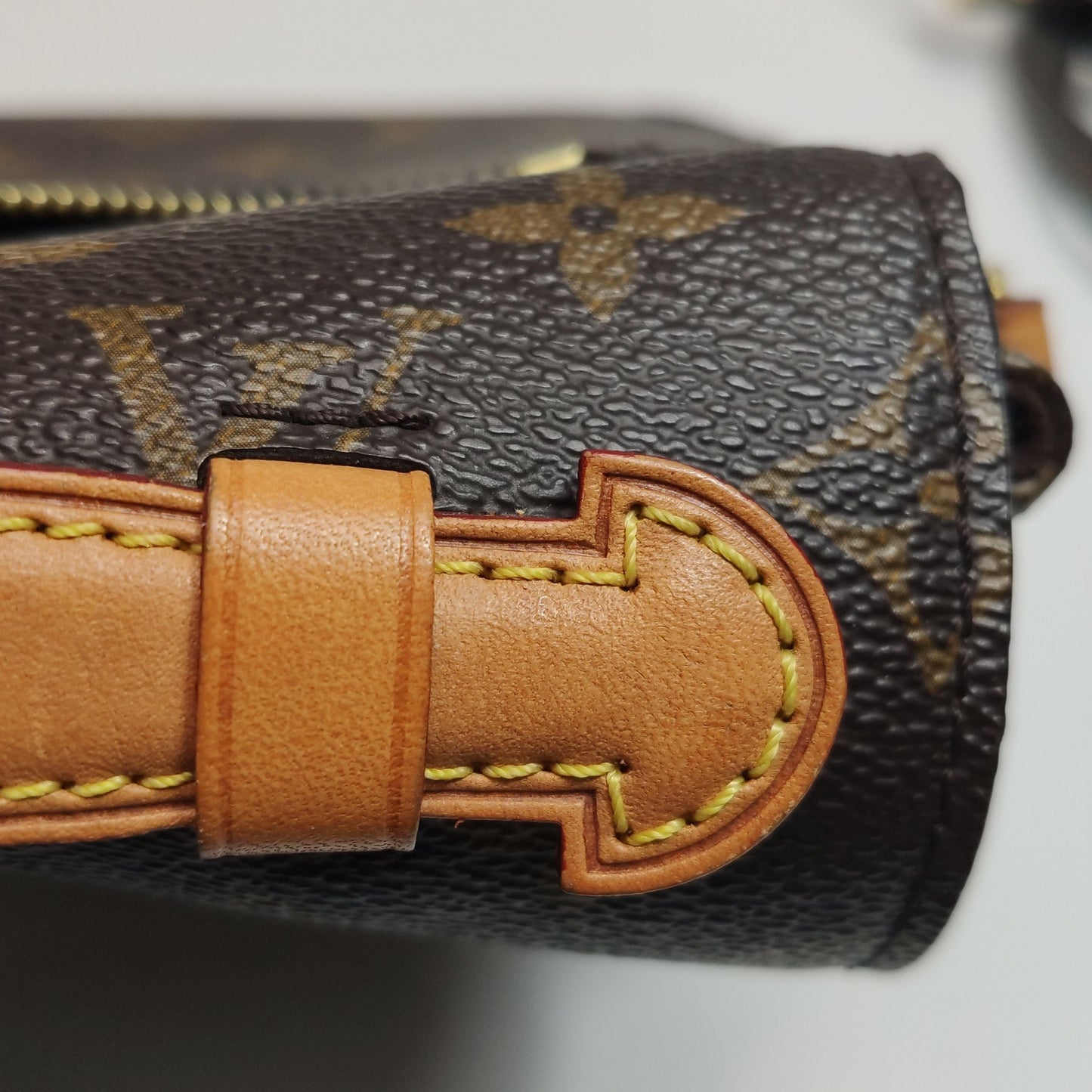 Preloved GLM-Pochette Metis Medium Monogram Canvas S-lock Messenger Crossbody Bag 250424781162616