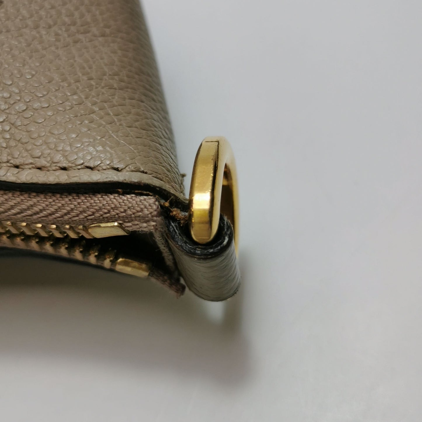 Preloved GLM-Bagatelle Leather Gaint Monogram Crossbody Bag Microchip 047852400562