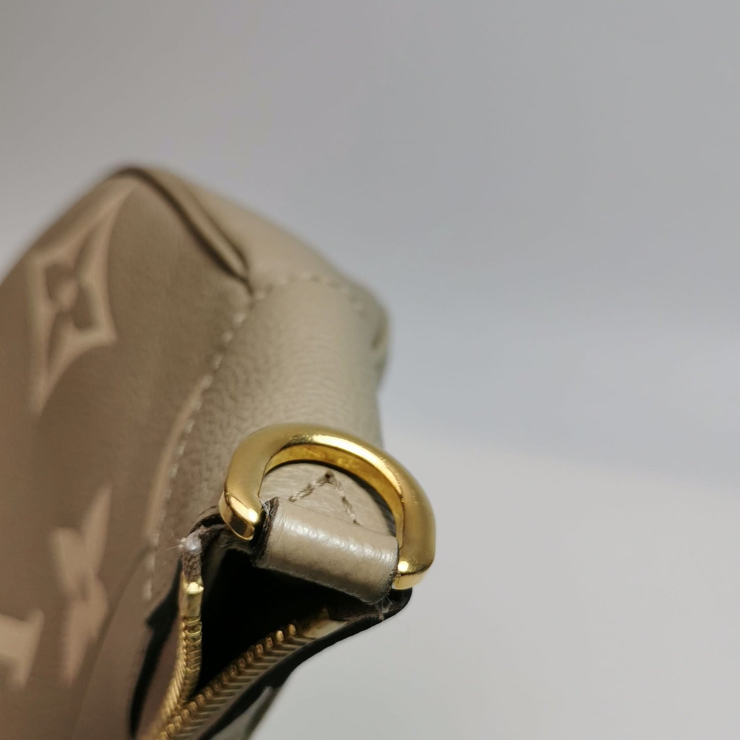 Preloved GLM-Bagatelle Leather Gaint Monogram Crossbody Bag Microchip 047852400562