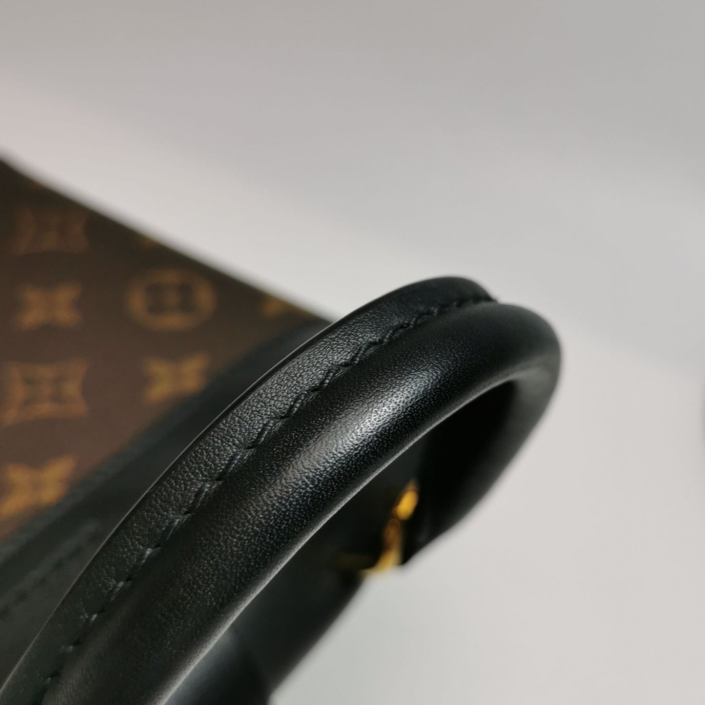 Preloved GLM-Locky BB Monogram Lock Crossbody Bag 047852400955