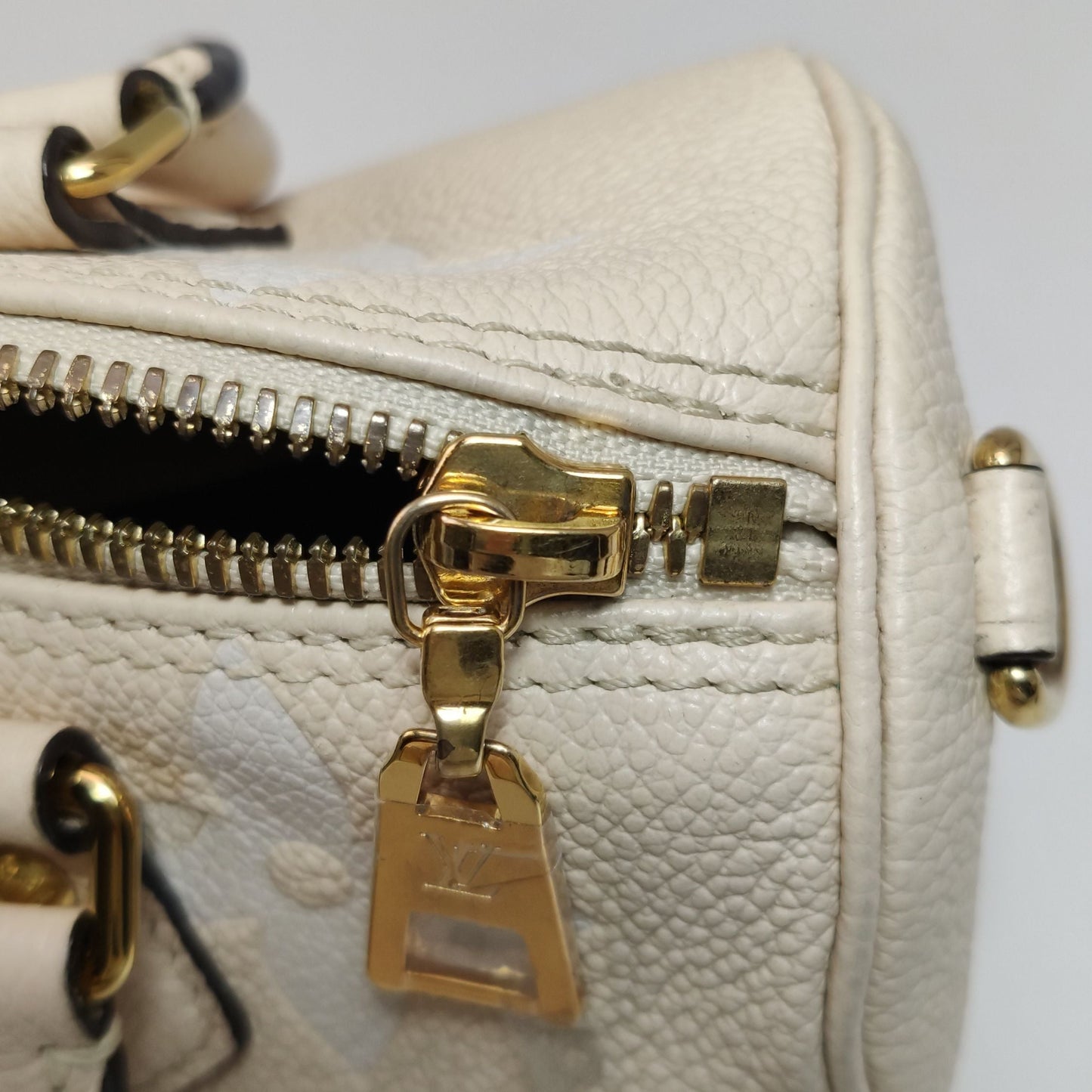 Preloved GLM-Papillon BB Monogram Crossbody Bag with Chip 250423781161578