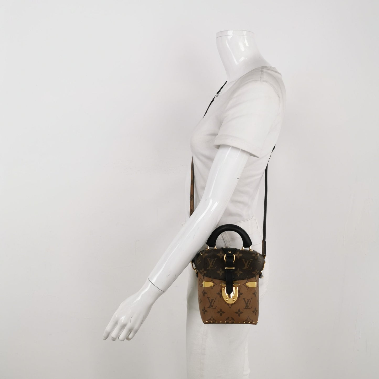 Preloved GLM-Camera Box 16 Leather Monogram Flap Crossbody Bag 250419781155173