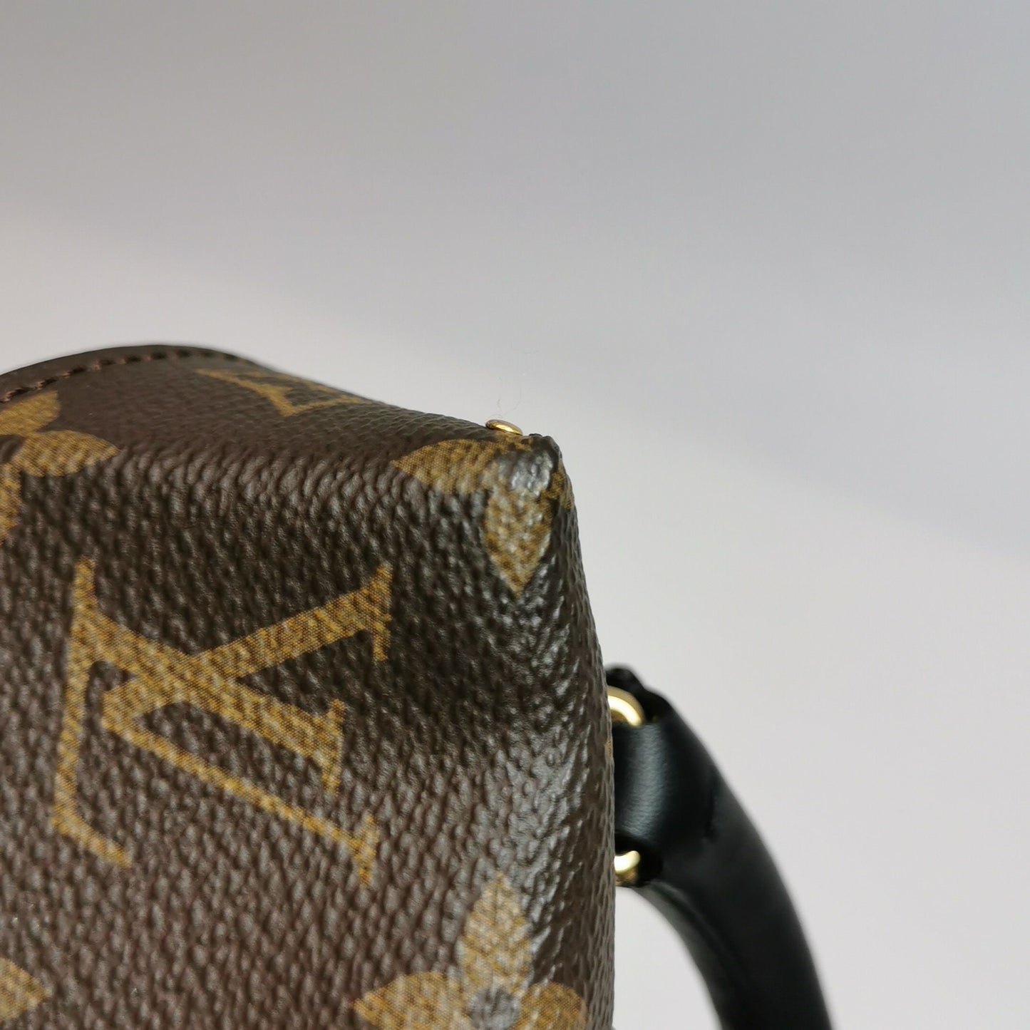 Preloved GLM-Camera Box 16 Leather Monogram Flap Crossbody Bag 250419781155173