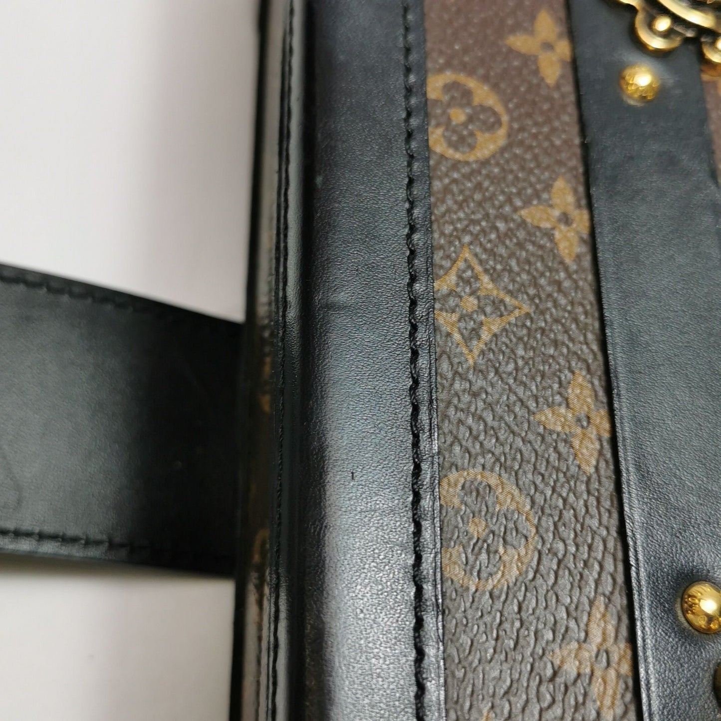Preloved GLM-Petite Malle Small Monogram Crossbody Bag 250330781127266