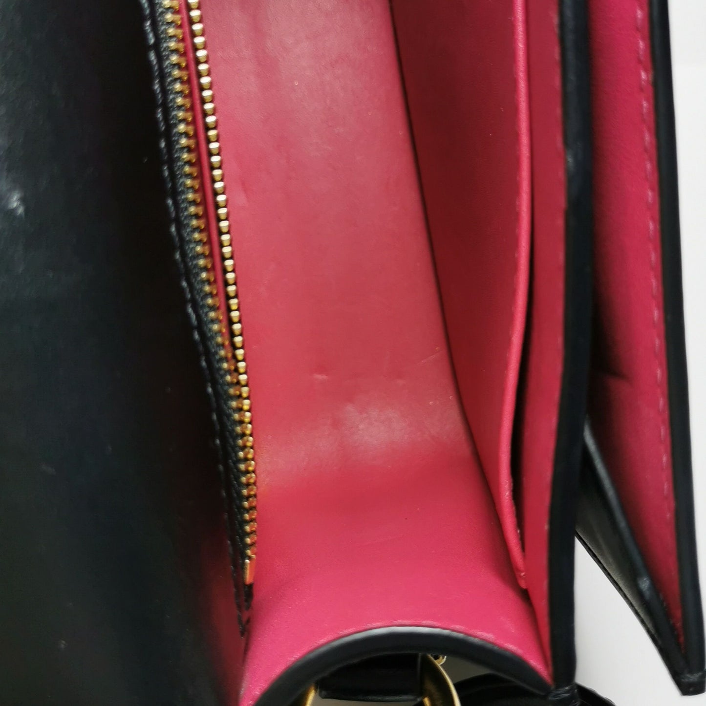 Preloved GLM-Pont 9 Medium Leather Crossbody Bag 250312781101826