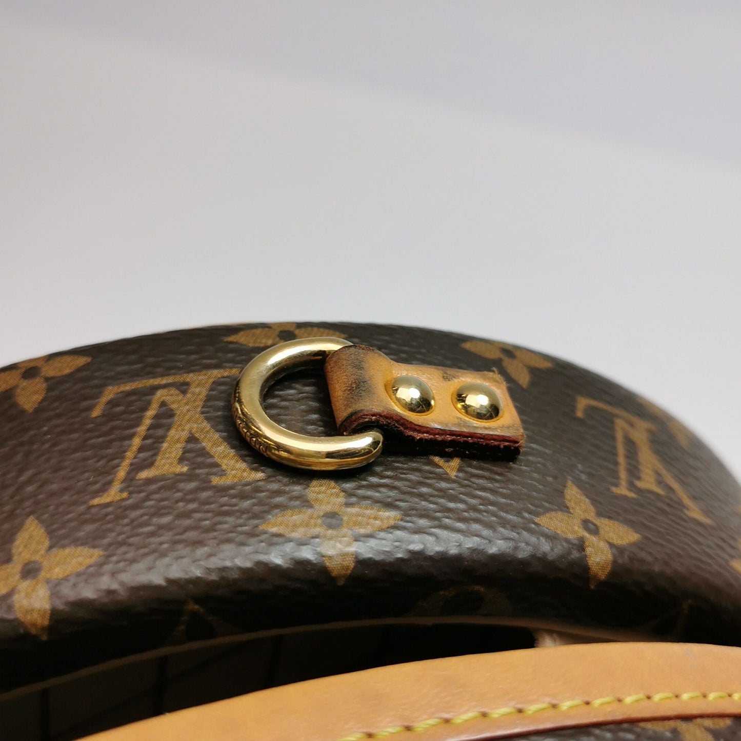 Preloved GLM-Boite Chapeau Small Monogram Print Round Bag Crossbody Bag 037850600063