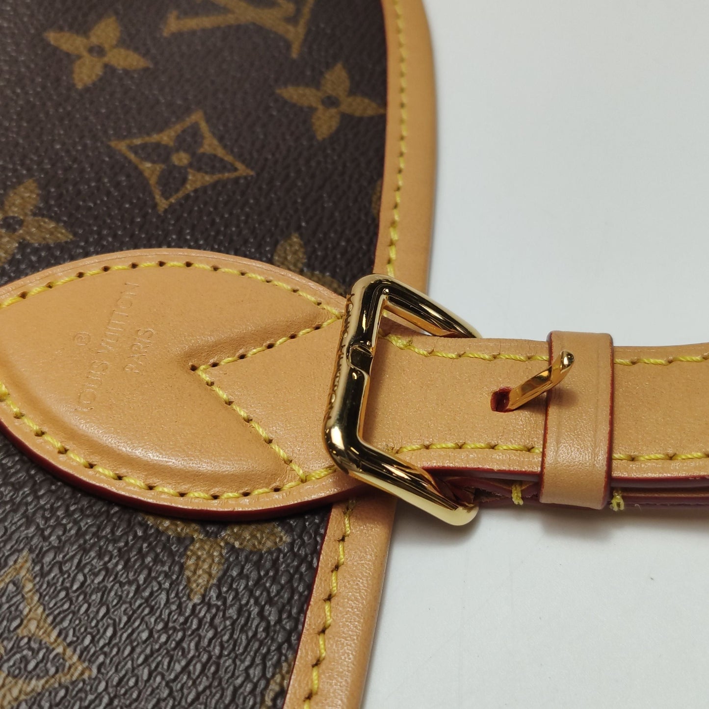 Preloved GLM-Diane Monogram Crossbody Shoulder Bag with Chip 250604781222722