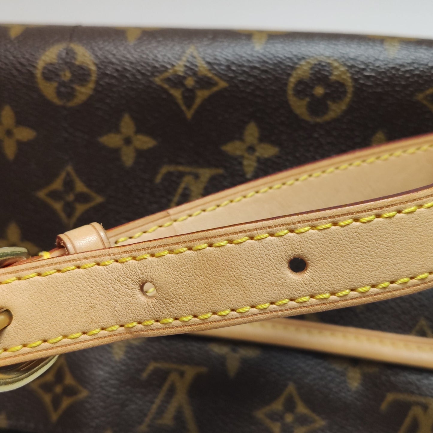 Preloved GLM-Popincourt Long Shoulder Bag 250605781223796