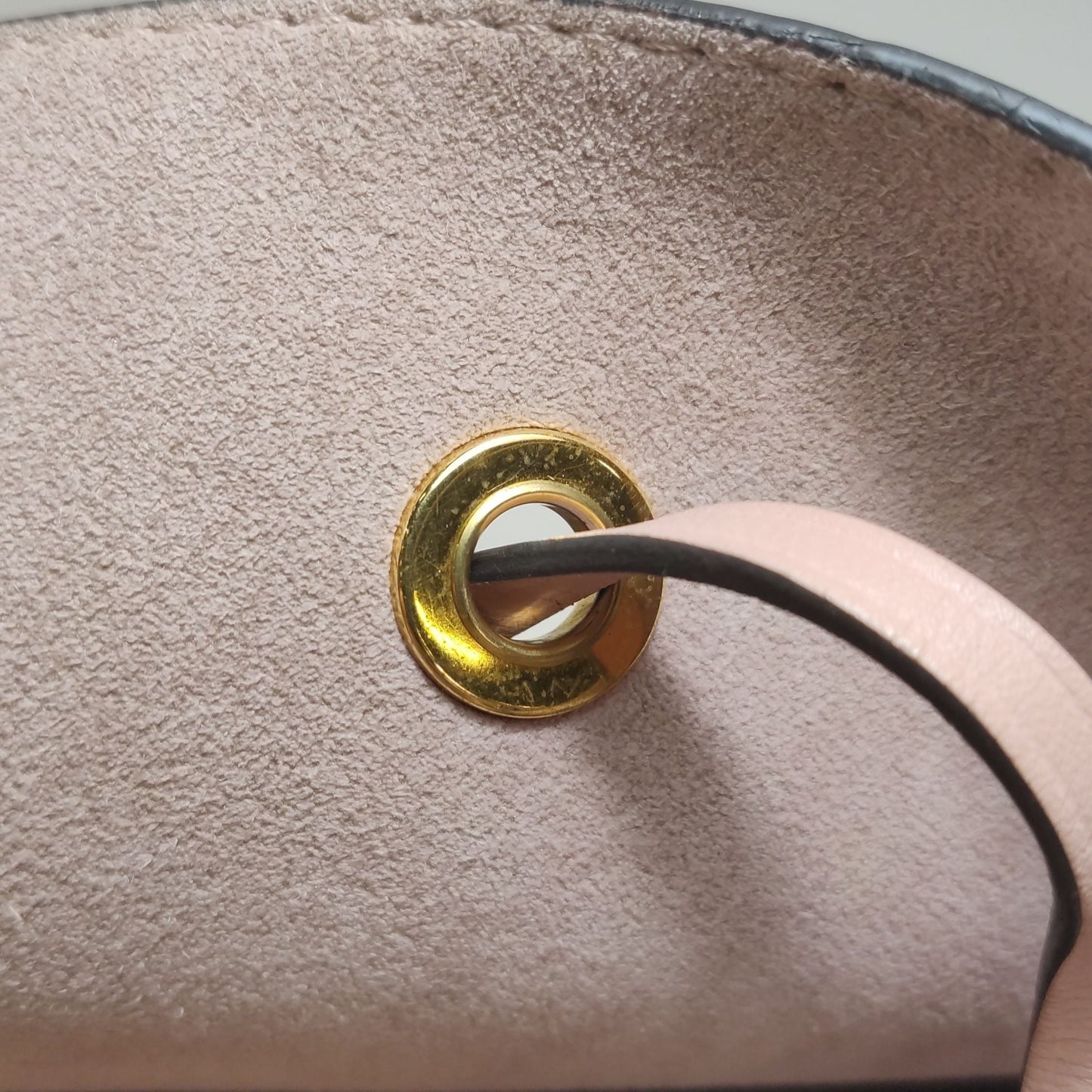 Preloved GLM-NÃ‰ONOÃ‰ Medium Monogram Canvas Drawstring Shoulder Bag 250605781223777