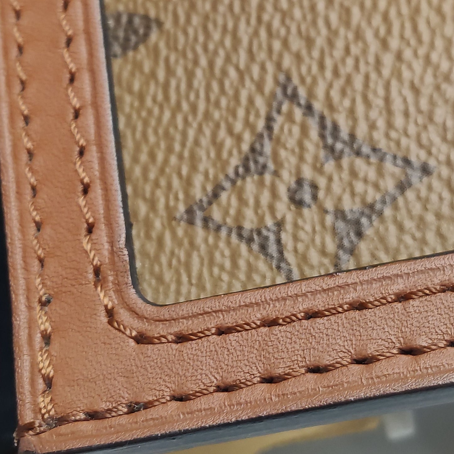 Preloved GLM-Dauphine Mini Monogram Empreinte Leather Crossbody Bag 250603781221404