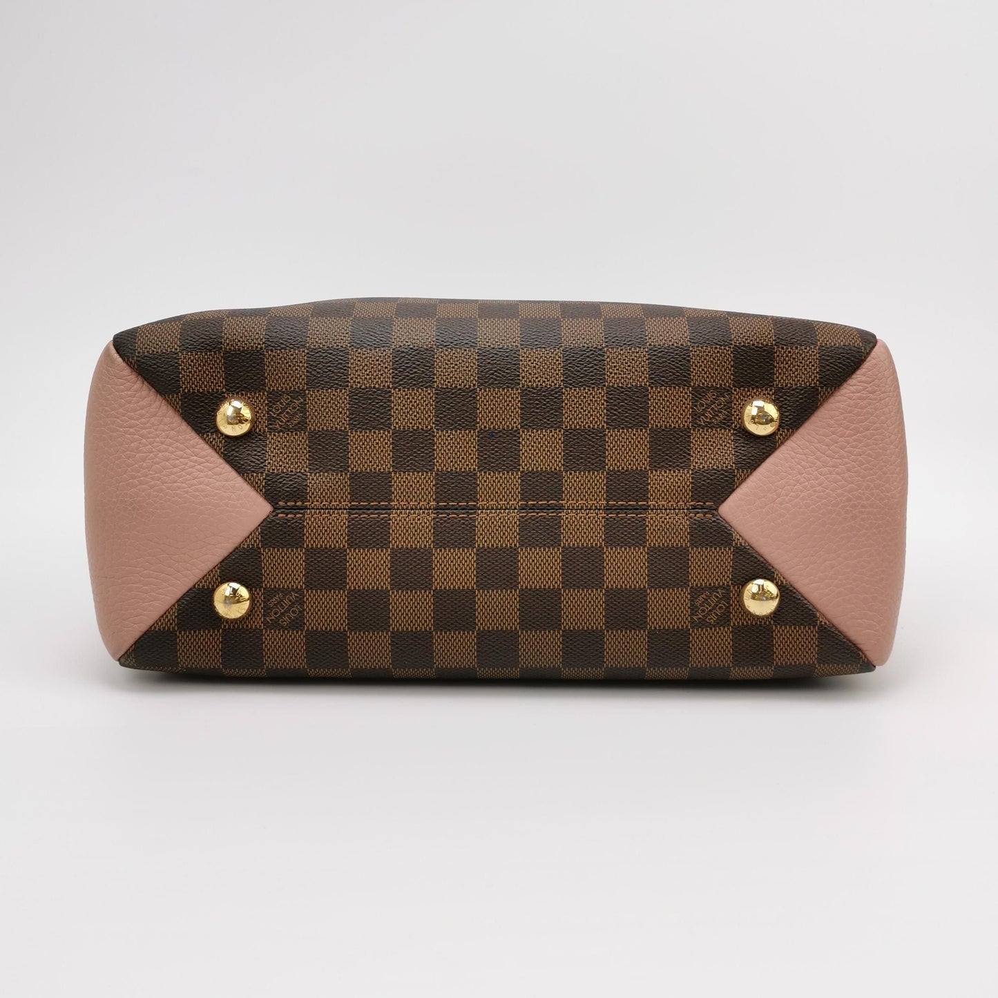 Preloved GLM-Brittany Checkerboard Ears Shoulder Bag 067850500943