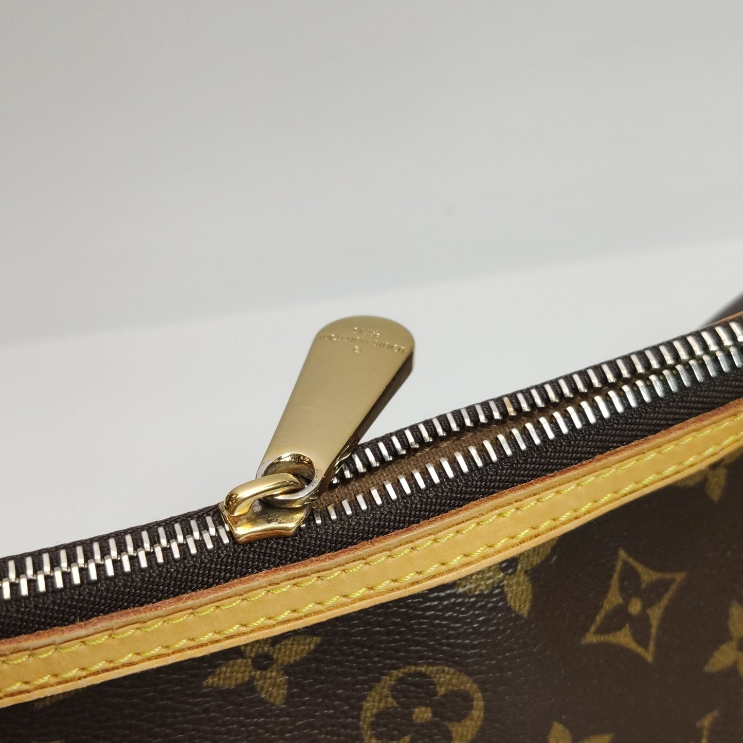 Preloved GLM-Tikal Monogram Print Shoulder Bag 250529781212789