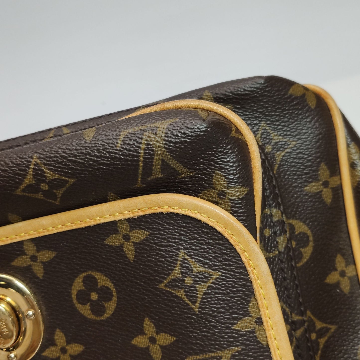 Preloved GLM-Tikal Monogram Print Shoulder Bag 250529781212789