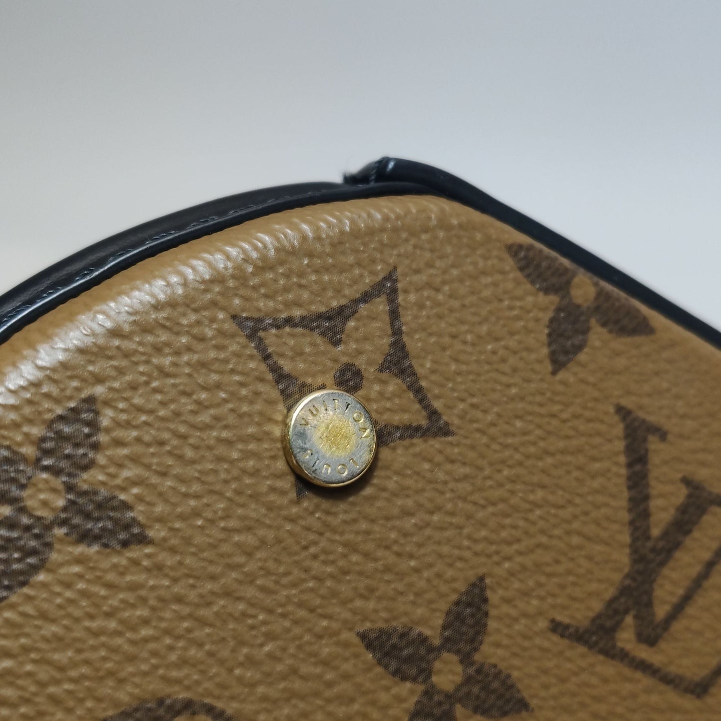 Preloved GLM-Cannes Bucket Small Reverse Monogram Crossbody Shoulder Bag Microchip 250603781220292