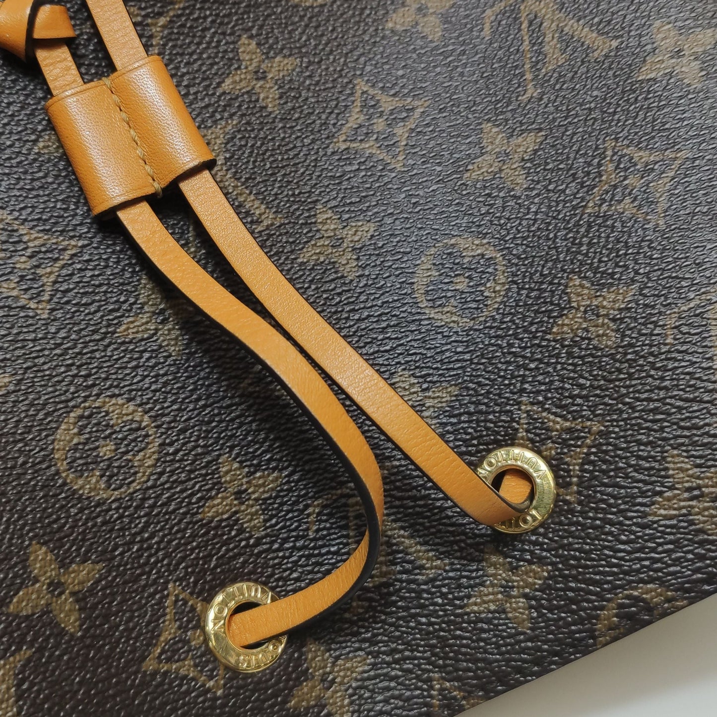 Preloved GLM-NÃ‰ONOÃ‰ Medium Monogram Canvas Drawstring Shoulder Bag 250604781222147