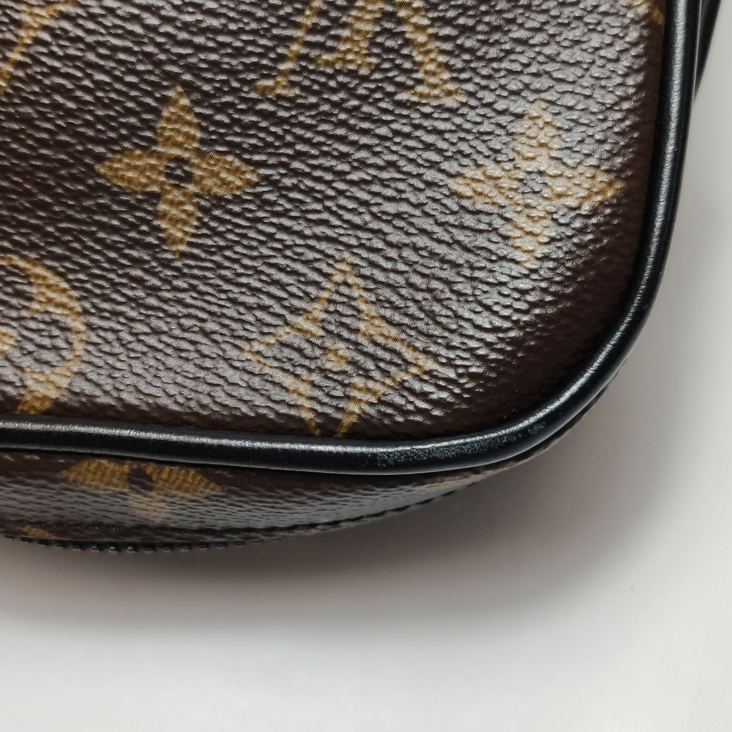 Preloved GLM-Christopher Mini Monogram Canvas Shoulder Bag 250603781220322