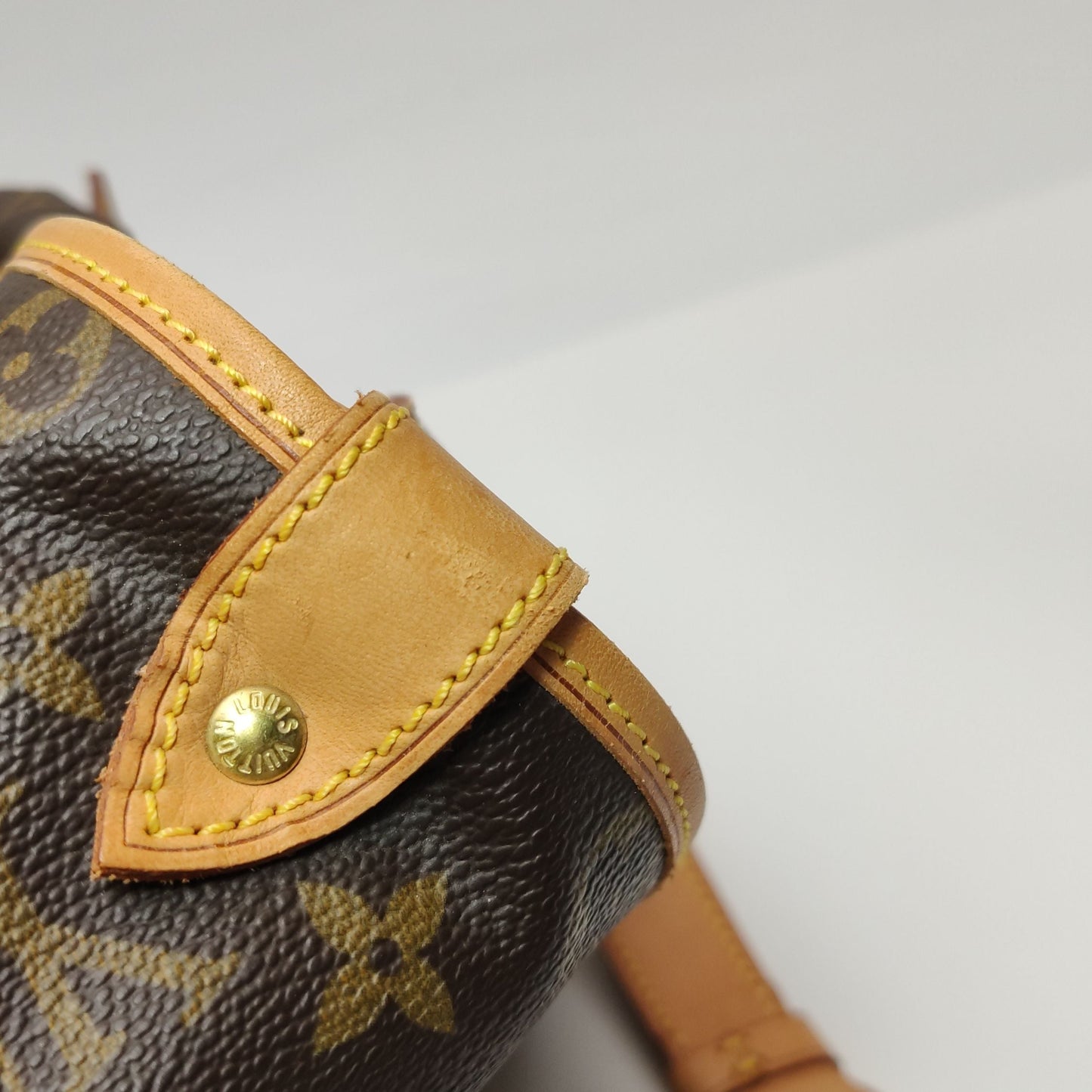 Preloved GLM-Saumur Twins Medium Vegetable Tanned Leather Monogram Print Belt Buckle Crossbody Shoulder Bag 250604781221529