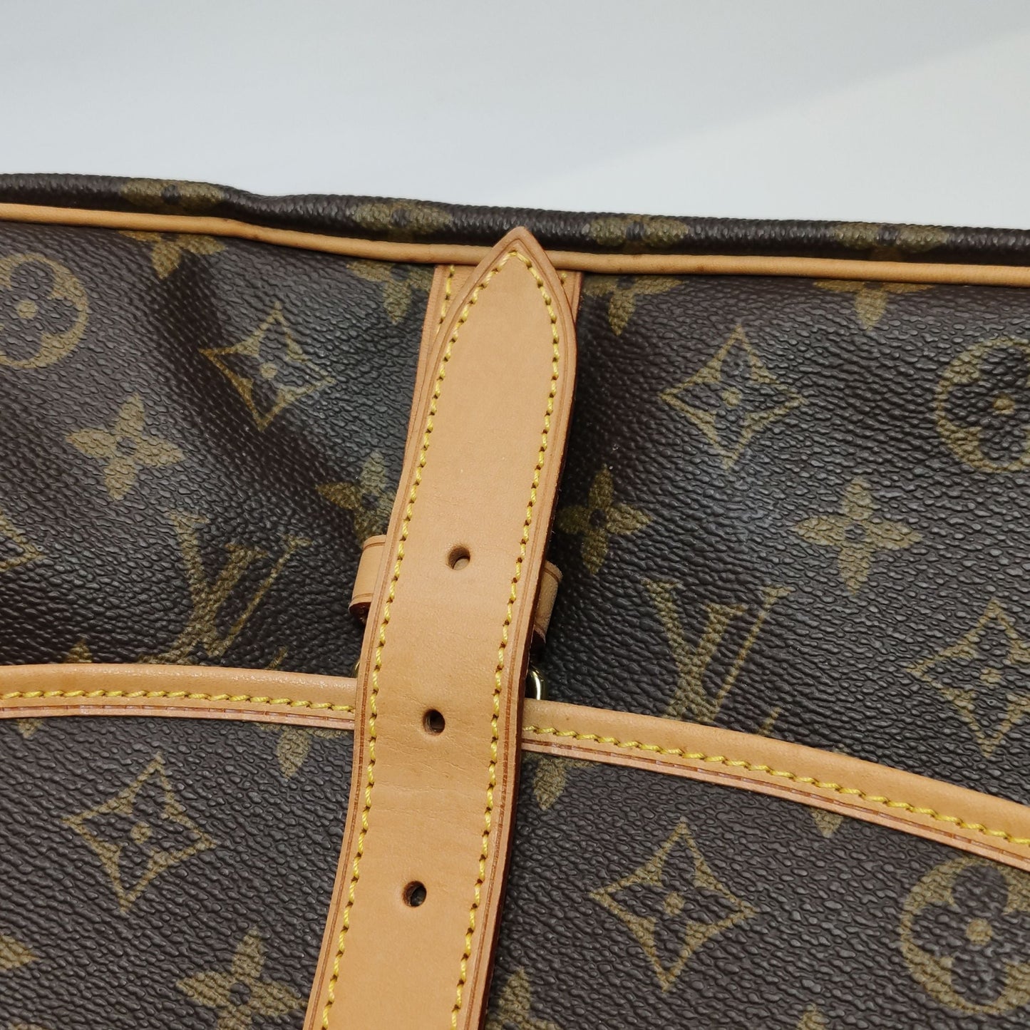 Preloved GLM-Saumur Twins Medium Vegetable Tanned Leather Monogram Print Belt Buckle Crossbody Shoulder Bag 250604781221529