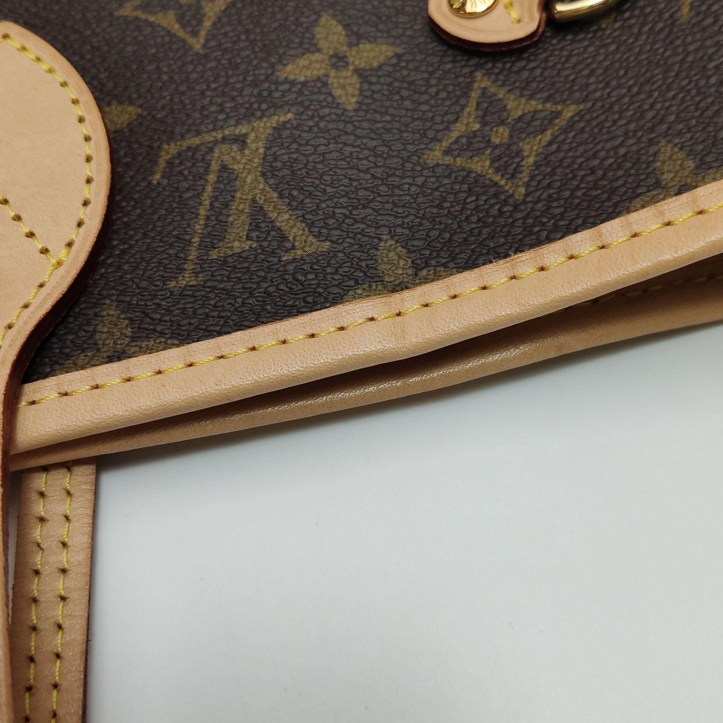 Preloved GLM-Neverfull MM Monogram Canvas Tote Bag with Chip 250603781220576