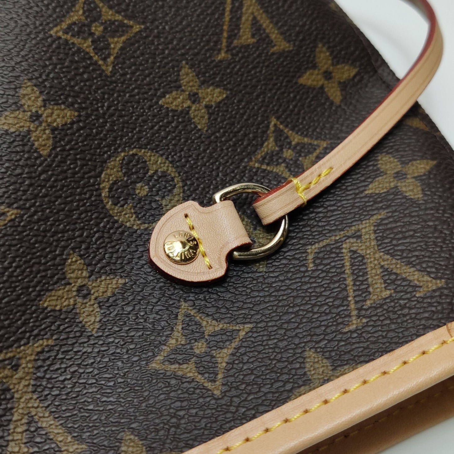 Preloved GLM-Neverfull MM Monogram Canvas Tote Bag with Chip 250603781220576