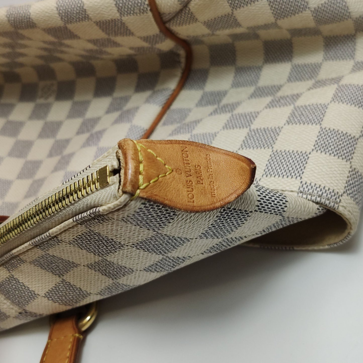 Preloved GLM-Totally Monogram Canvas Shoulder Bag 250602781219593