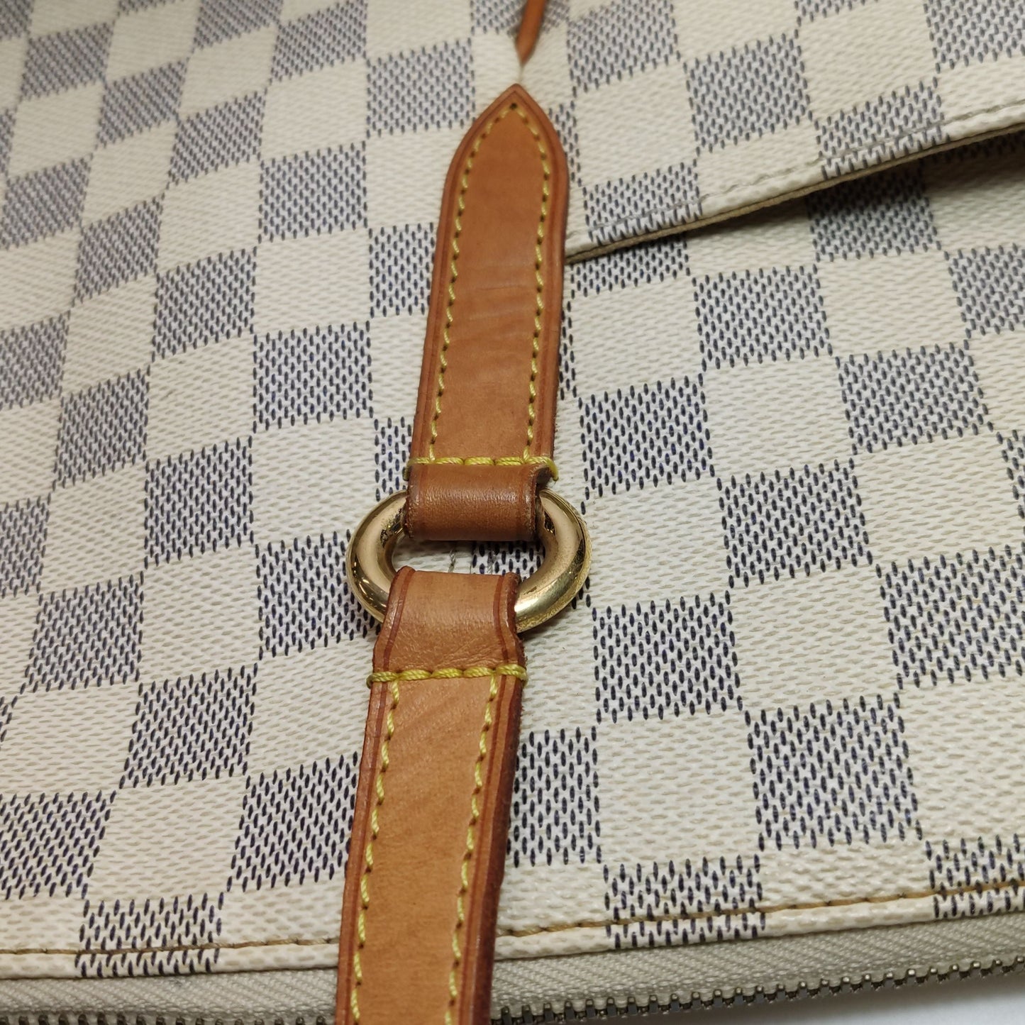 Preloved GLM-Totally Monogram Canvas Shoulder Bag 250602781219593