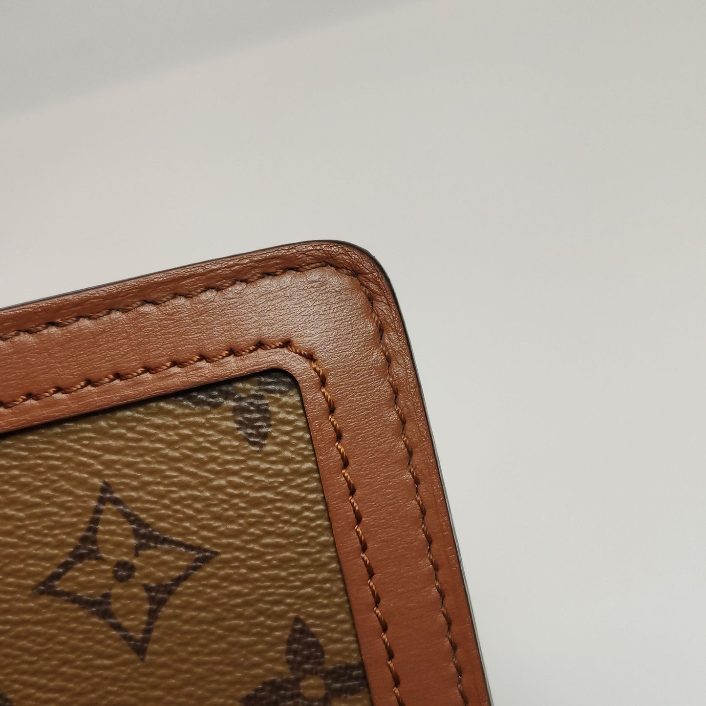 Preloved GLM-Dauphine Medium Monogram Empreinte Leather Crossbody Bag with Chip 250603781220580