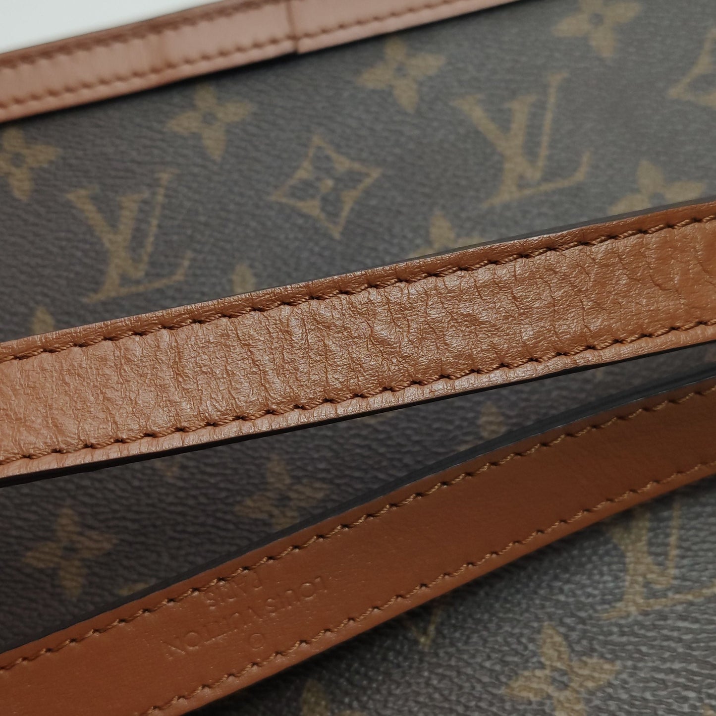 Preloved GLM-Dauphine Medium Monogram Empreinte Leather Crossbody Bag with Chip 250603781220580