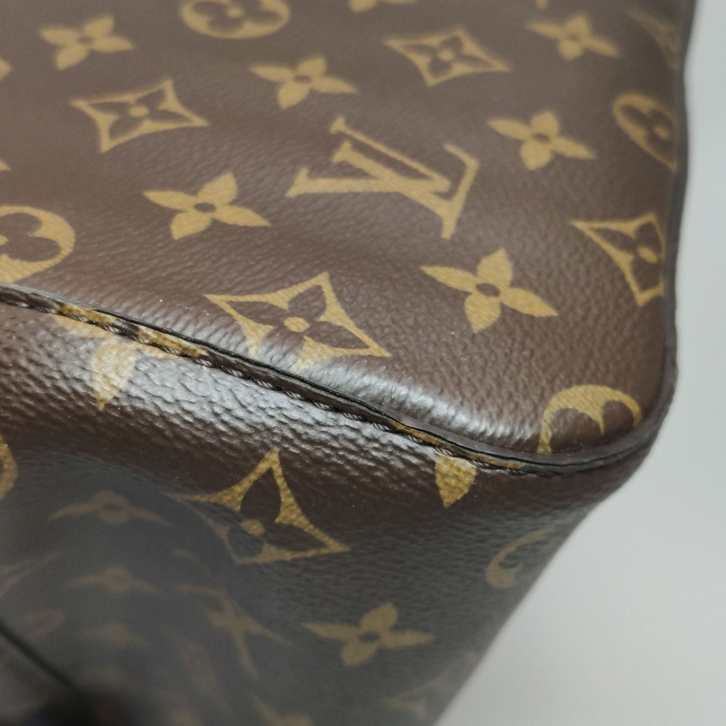 Preloved GLM-NÃ‰ONOÃ‰ Medium Monogram Canvas Drawstring Shoulder Bag with Chip 250602781218534