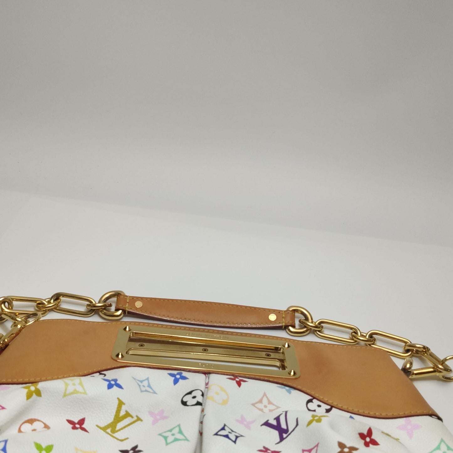 Preloved GLM-Judy White Multicolor Perforated Shoulder Bag 250612781234103
