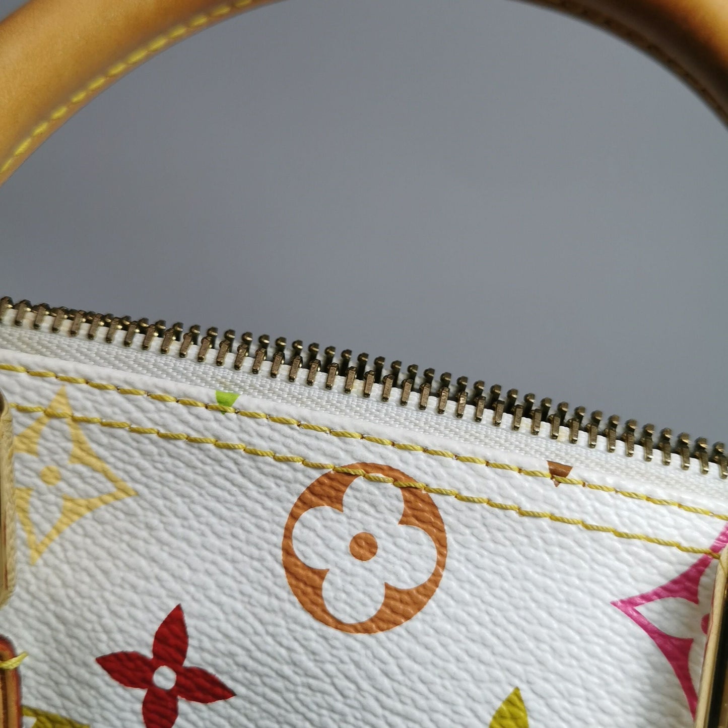 Preloved GLM-Speedy 30 White Multicolor Boston Bag 250528781211920