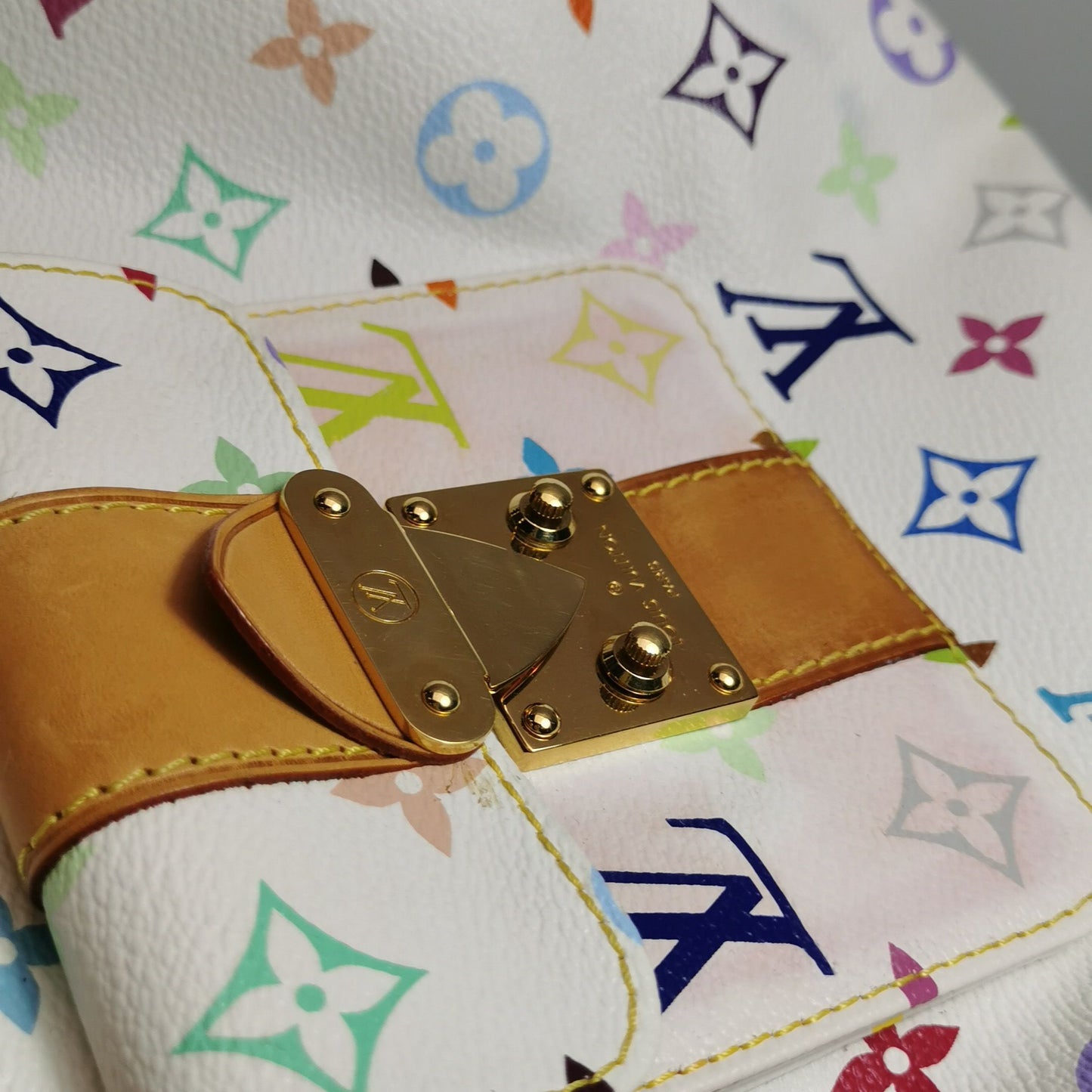 Preloved GLM-Speedy 30 White Multicolor Boston Bag 250528781211920