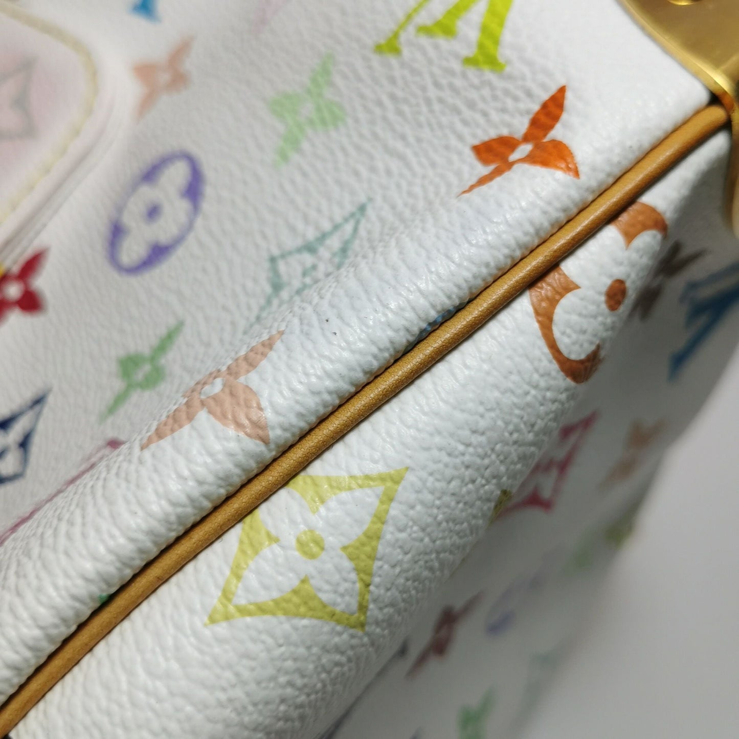 Preloved GLM-Speedy 30 White Multicolor Boston Bag 250528781211920