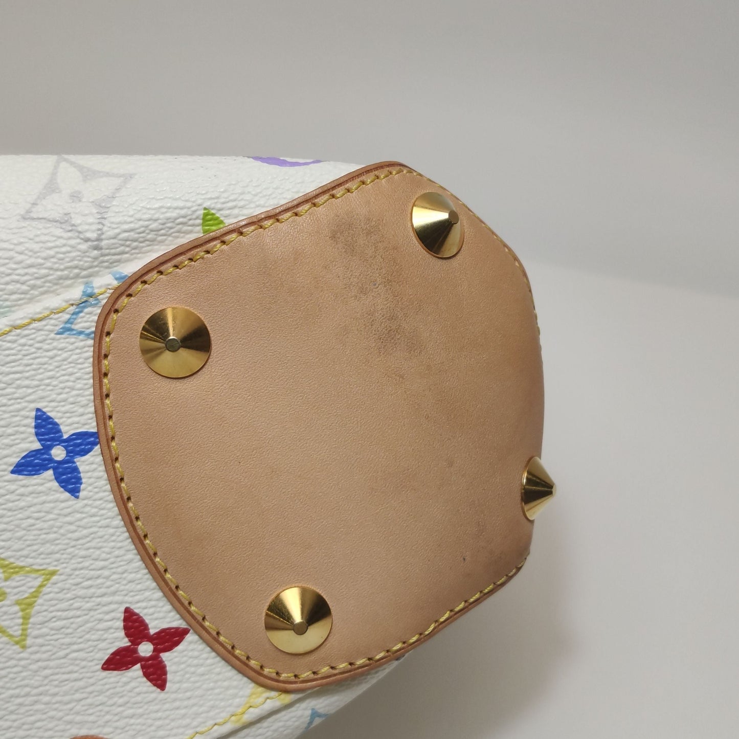 Preloved GLM-Judy Small White Multicolor Leather Shoulder Bag 250522781203290