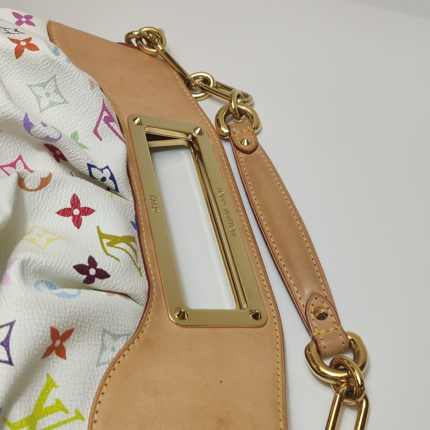 Preloved GLM-Judy Small White Multicolor Leather Shoulder Bag 250522781203290