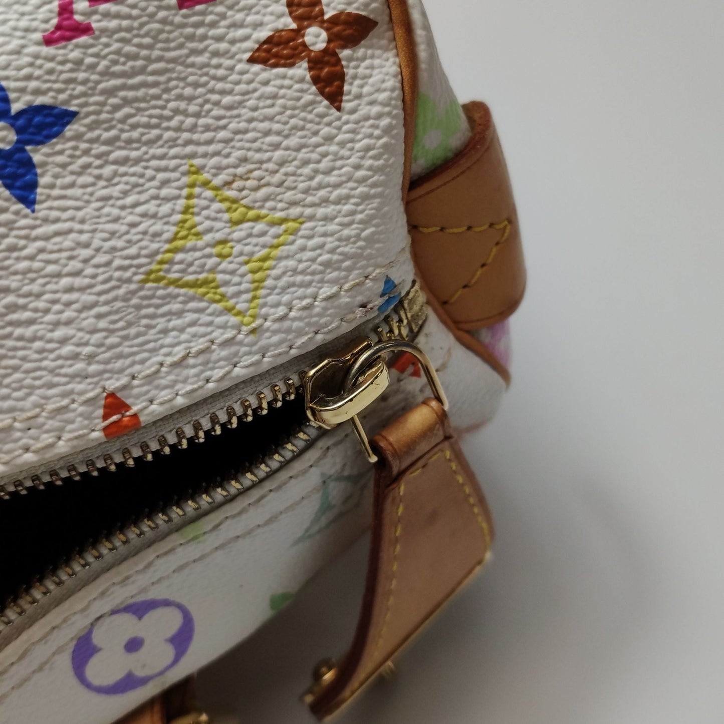 Preloved GLM-Speedy 30 Bag in White Multicolor with Metal Lock 250608781228724