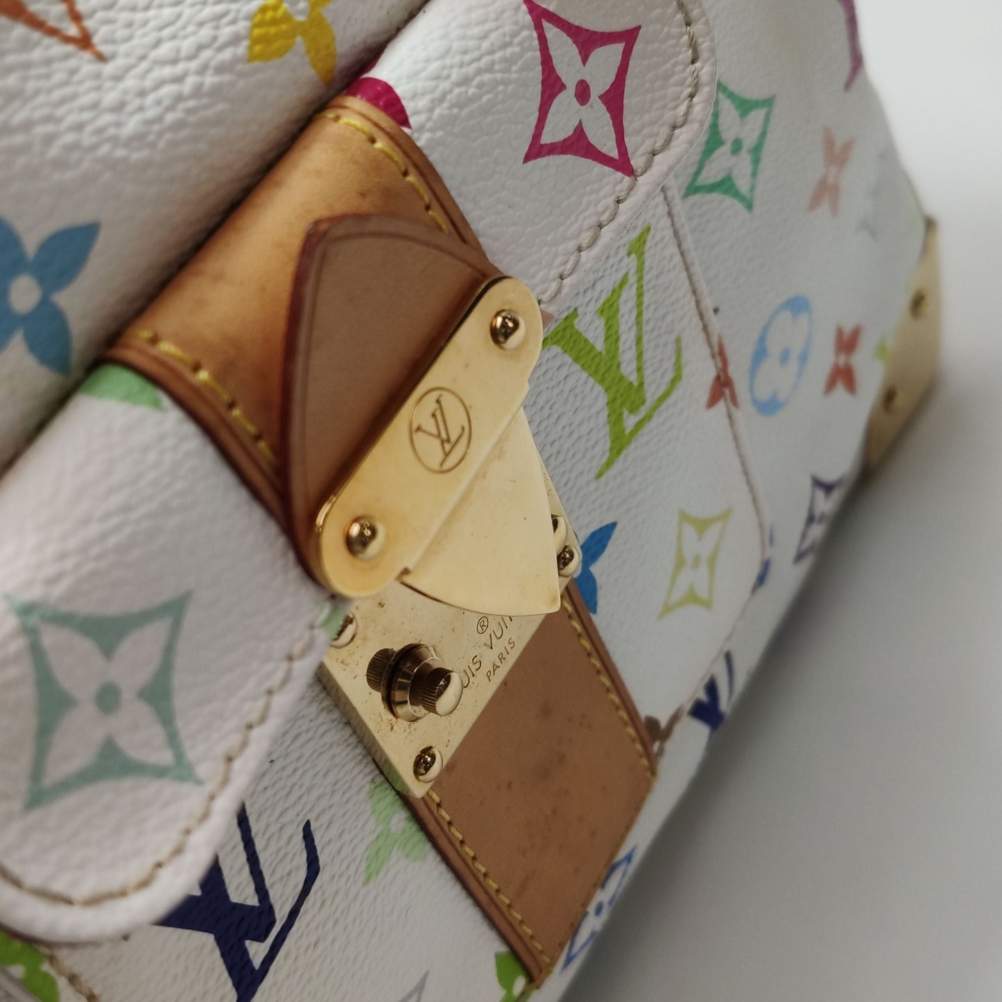 Preloved GLM-Speedy 30 Bag in White Multicolor with Metal Lock 250608781228724