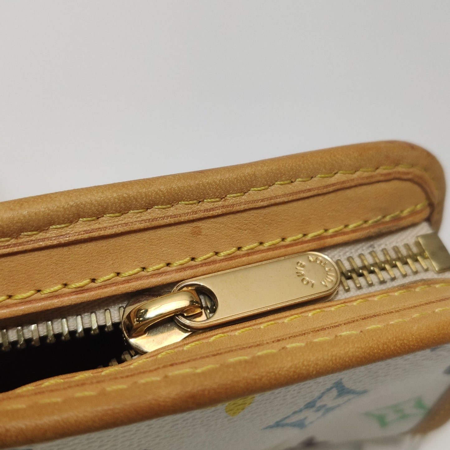 Preloved GLM-Shirley White Multicolor Snap Shoulder Bag 077850100154