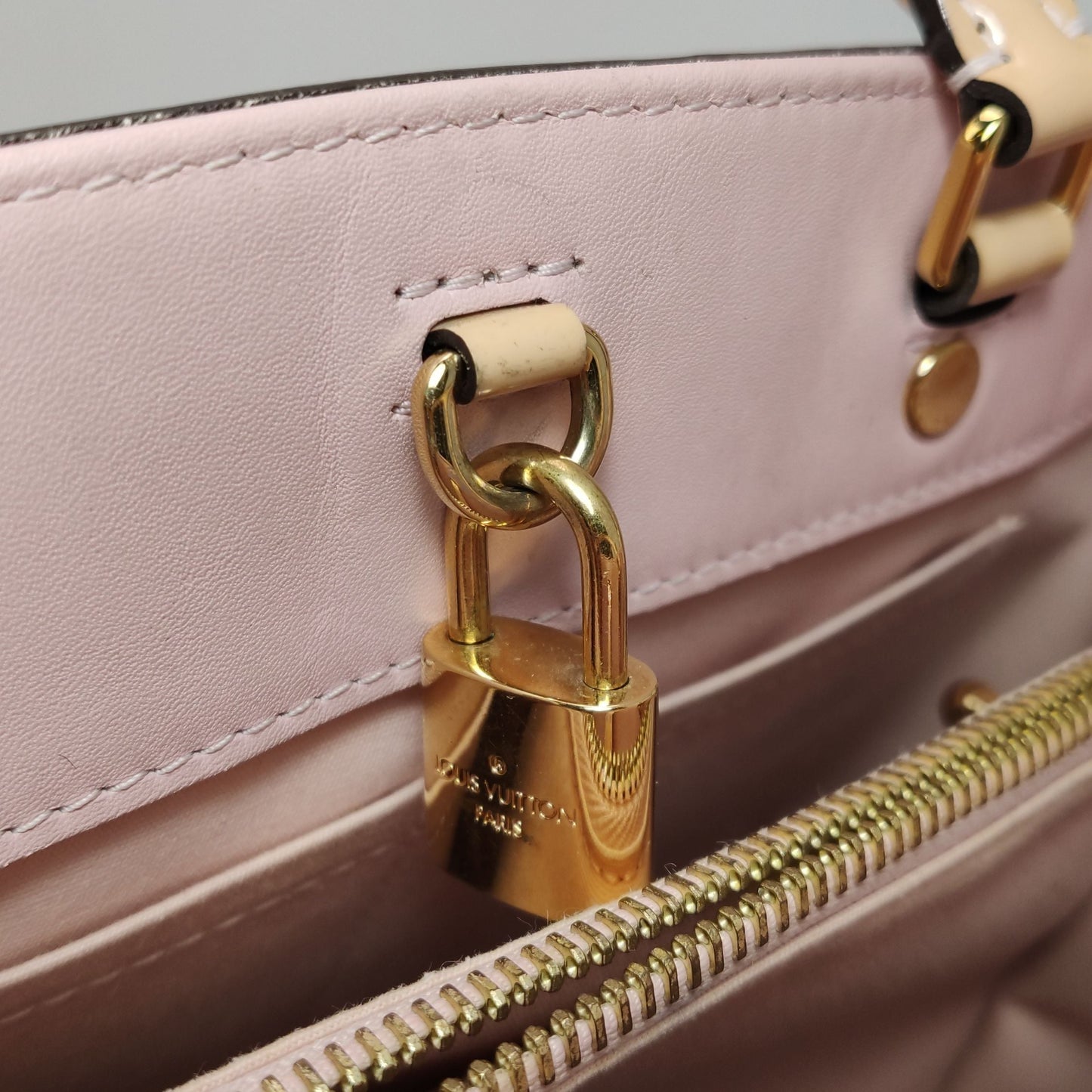Preloved GLM-Montaigne BB Bag in Patent Leather 077850100667