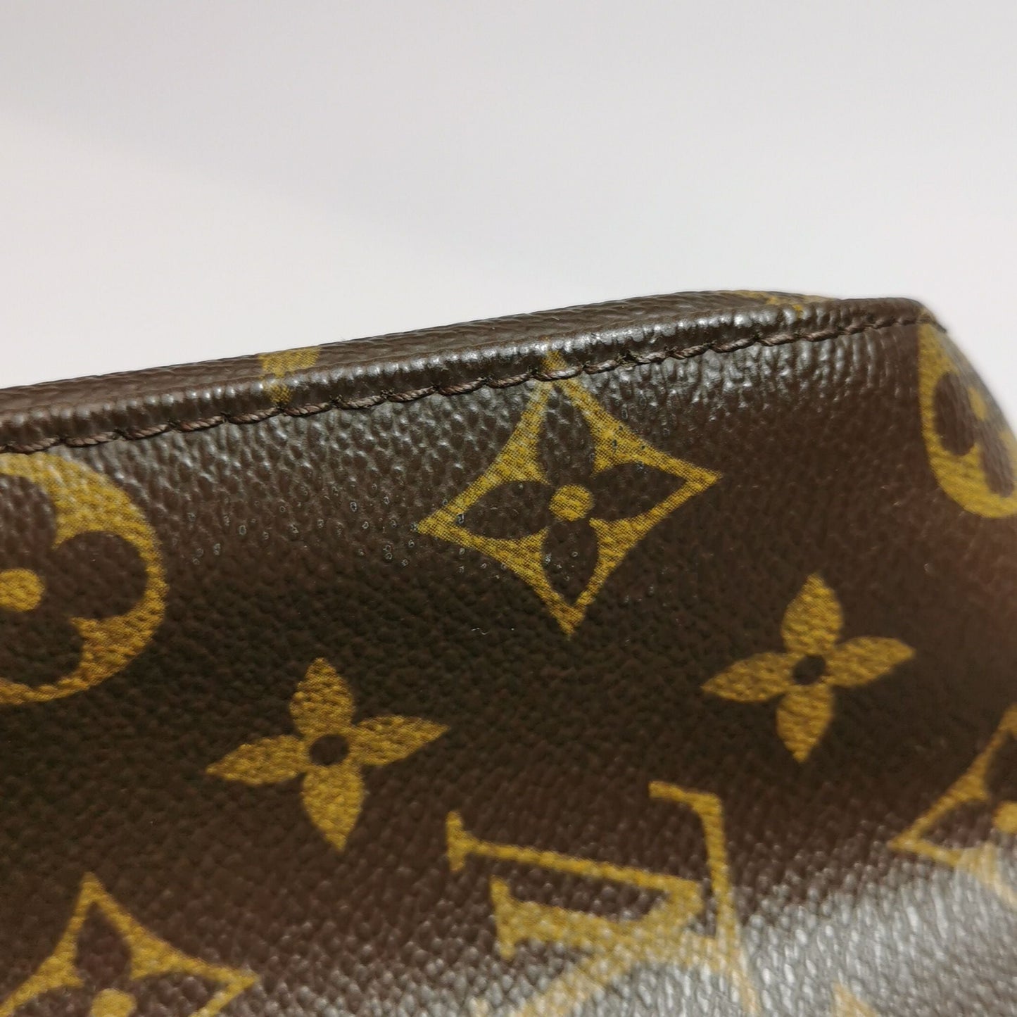 Preloved GLM-Looping Medium Monogram Shoulder Bag 250412781145204