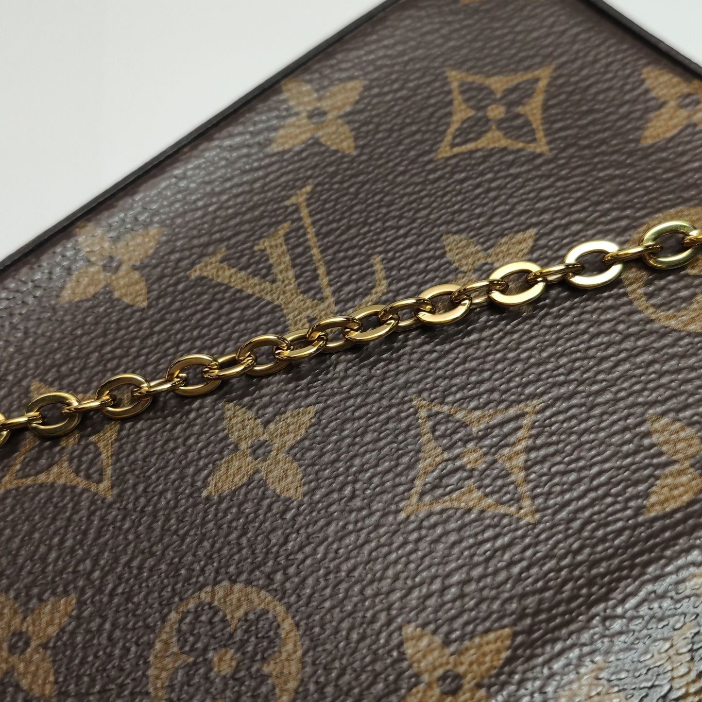 Preloved GLM-Pochette FÃ©licie Small Monogram Print Snap Crossbody Bag with Detachable Pouch 067853000464