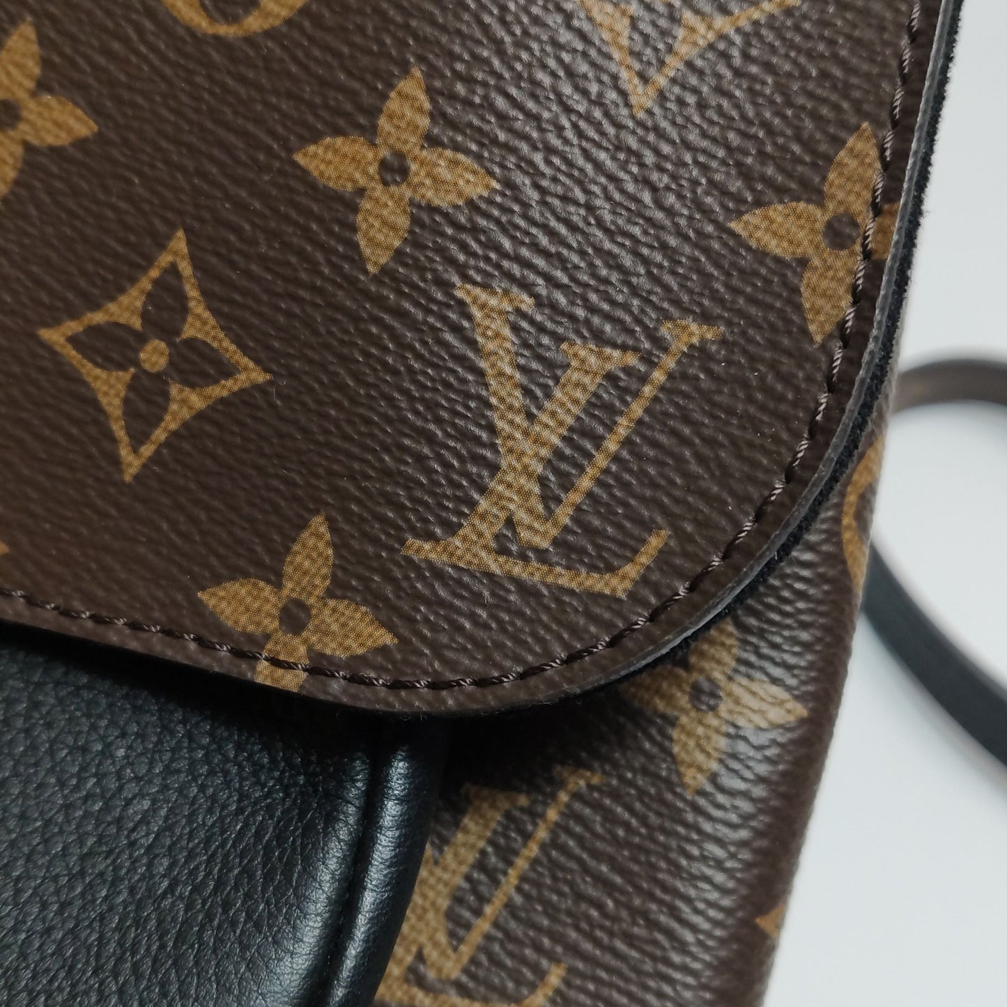 Preloved GLM-Marignan Leather Monogram Lock Crossbody Shoulder Bag 250630781259066