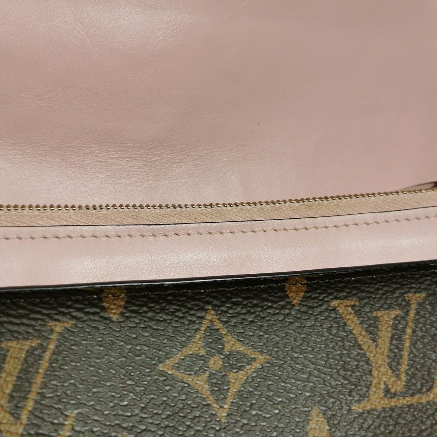 Preloved GLM-Flore Monogram Crossbody Shoulder Bag 250626781253408