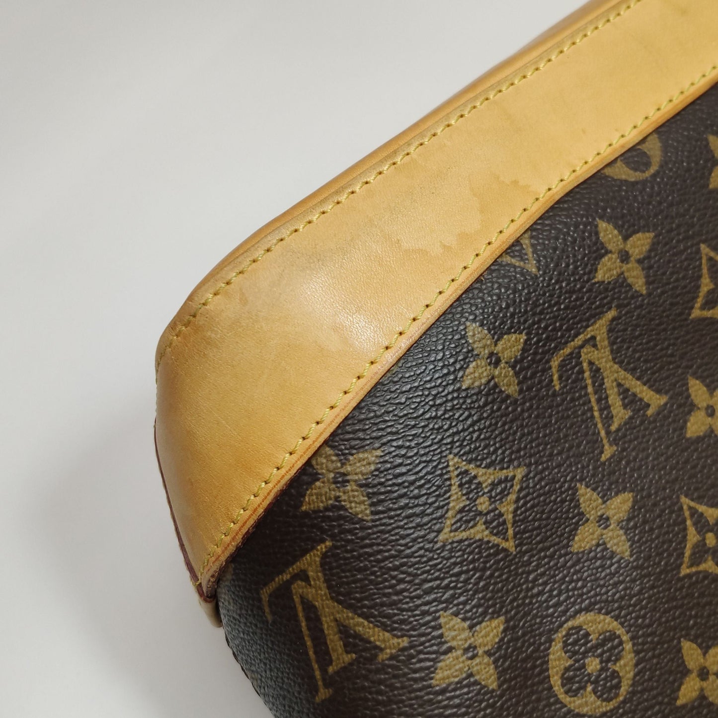 Preloved GLM-Lockit Monogram Print Lock Shell Shoulder Bag 250625781252050