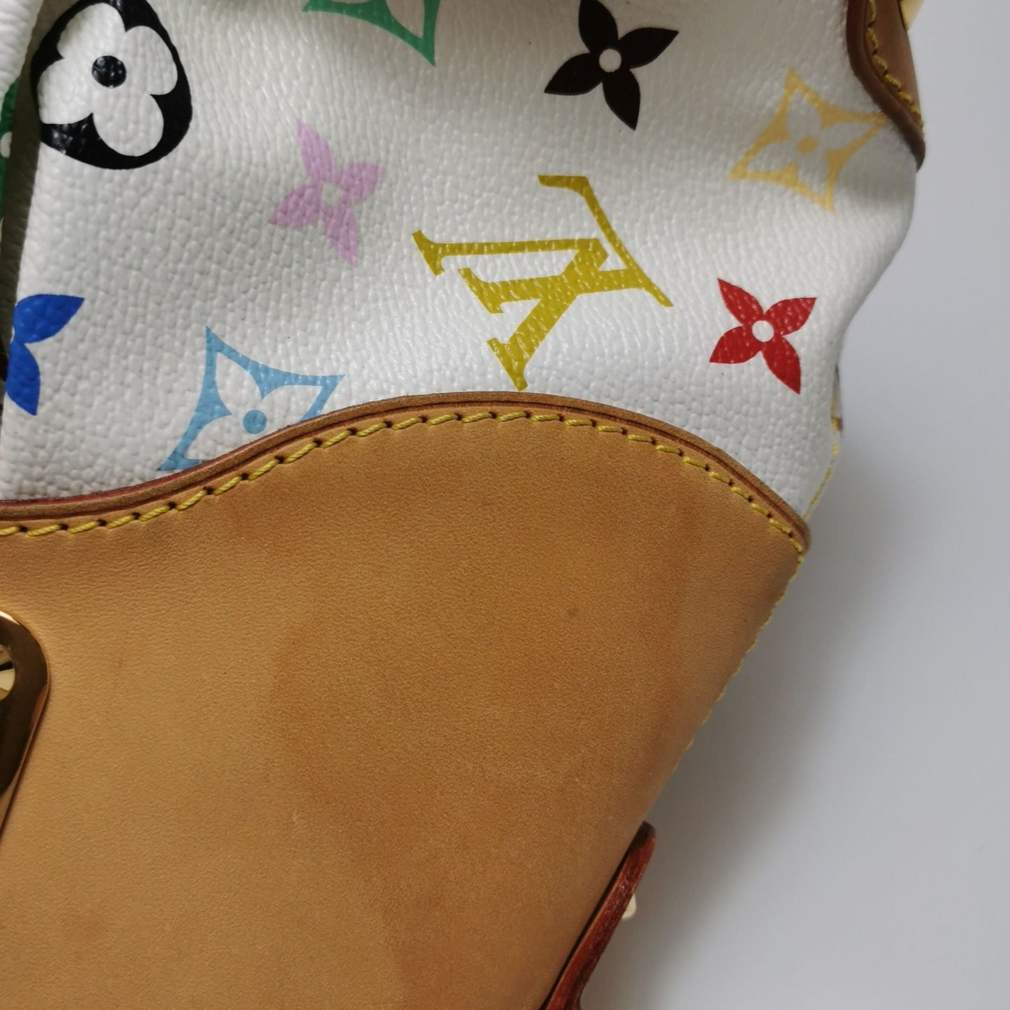Preloved GLM-Judy Small White Multicolor Leather Shoulder Bag 250623781249831