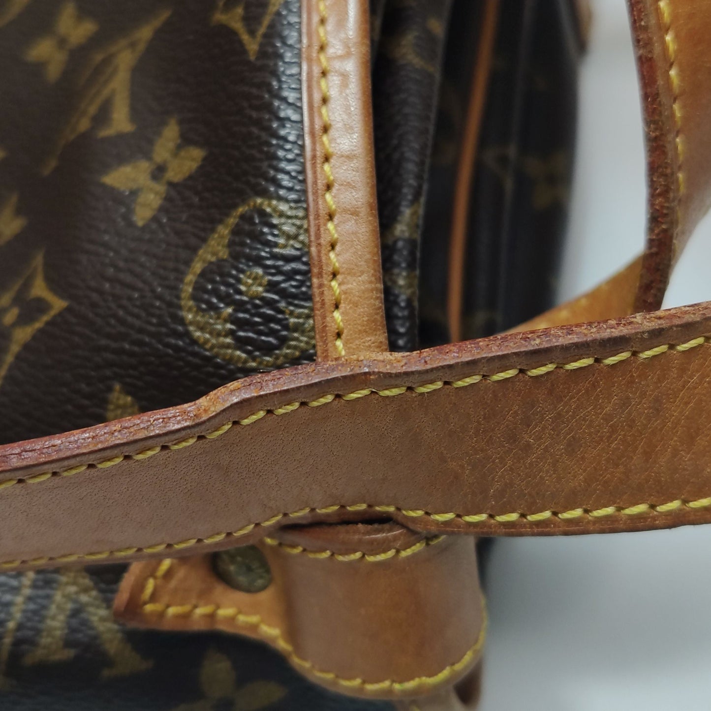 Preloved GLM-Saumur Twin Star Medium Tanned Leather Monogram Print Buckle  Crossbody Shoulder Bag 250622781248395