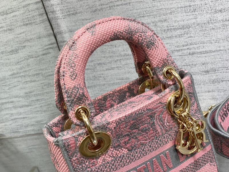 ELE - Dir Bags - 042